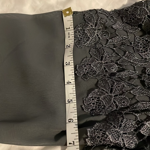 JJ's House Dress - Picture 9 of 11